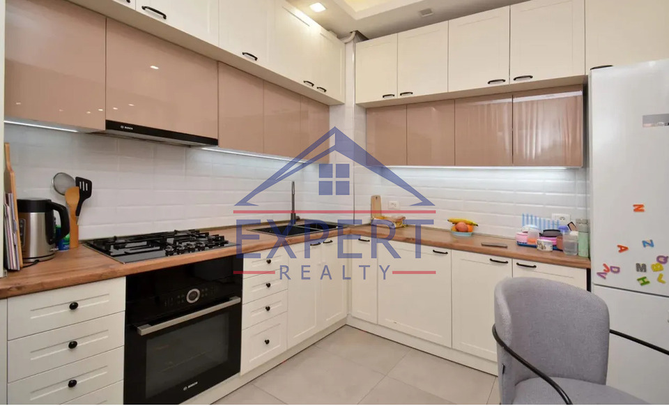 ԱՐԱԲԿԻՐ, ԿՈՄԻՏԱՍԻ ՊՈՂՈՏԱ, 2 ՍԵՆՅԱԿ