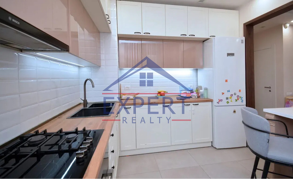 ԱՐԱԲԿԻՐ, ԿՈՄԻՏԱՍԻ ՊՈՂՈՏԱ, 2 ՍԵՆՅԱԿ