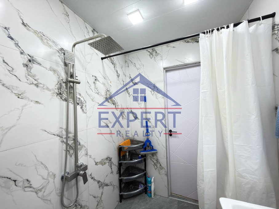 ԿԵՆՏՐՈՆ, ՏԵՐՅԱՆ ՓՈՂՈՑ, 2 ՍԵՆՅԱԿ