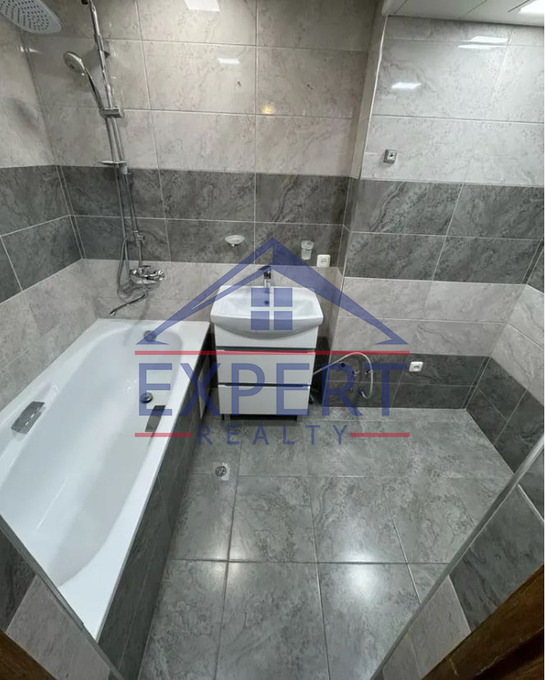 ԱՐԱԲԿԻՐ,ԿՈՄԻՏԱՍԻ ՊՈՂՈՏԱ, 3 ՍԵՆՅԱԿ