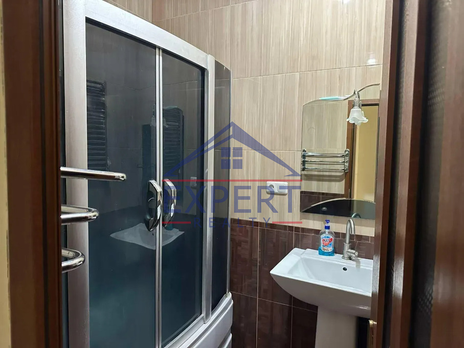 ԱՐԱԲԿԻՐ, ԱՅԳԵՁՈՐԻ ՓՈՂՈՑ, 3 ՍԵՆՅԱԿ