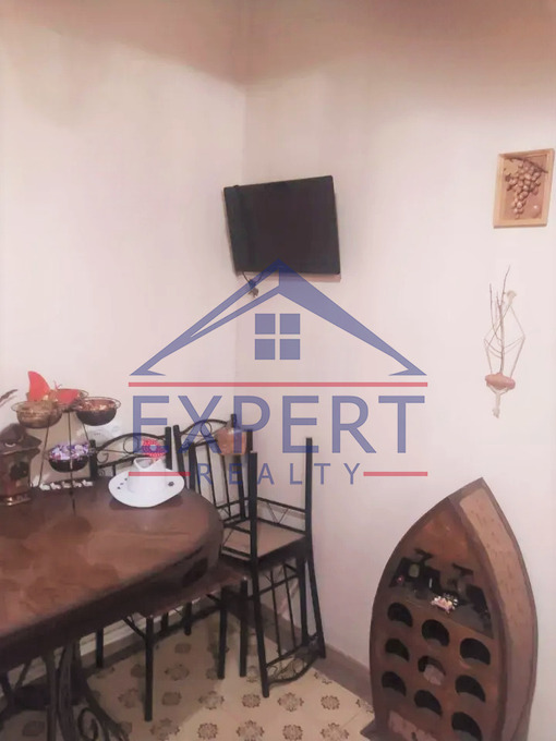 ԱՐԱԲԿԻՐ, ՎԱՂԱՐՇ ՎԱՂԱՐՇՅԱՆ ՓՈՂՈՑ, 3 ՍԵՆՅԱԿ