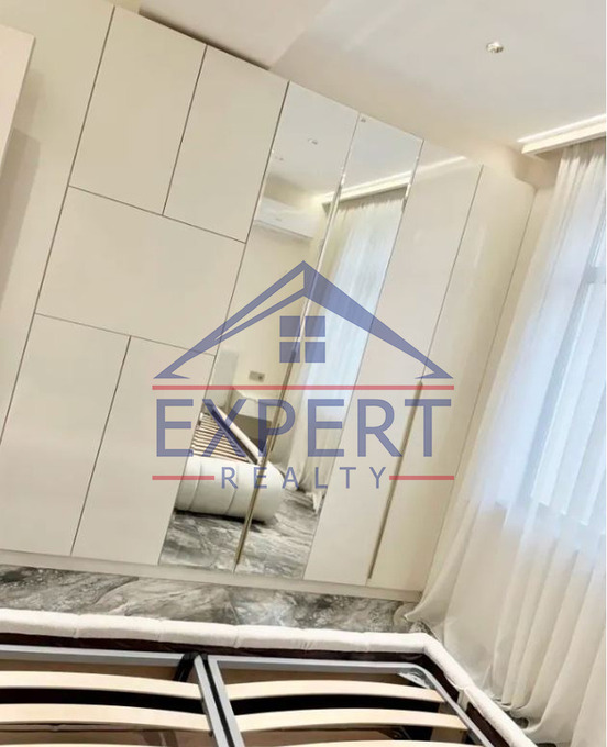 ԿԵՆՏՐՈՆ, ԱՐՇԱԿՈՒՆՅԱՆՑ ՊՈՂՈՏԱ, 2 ՍԵՆՅԱԿ