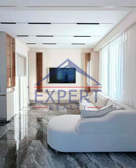 ԿԵՆՏՐՈՆ, ԱՐՇԱԿՈՒՆՅԱՆՑ ՊՈՂՈՏԱ, 2 ՍԵՆՅԱԿ