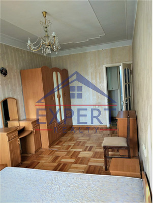 ԿԵՆՏՐՈՆ, ԵՐՎԱԴ ՔՈՉԱՐ ՓՈՂՈՑ , 3 ՍԵՆՅԱԿ