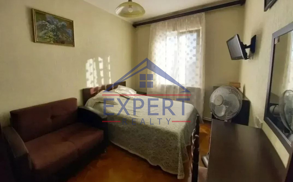 ԱՐԱԲԿԻ ԱՐԱՄ  ԽԱՉԱՏՈՒՐՅԱՆ ՓՈՂՈՑ  4 ՍԵՆՅԱԿ