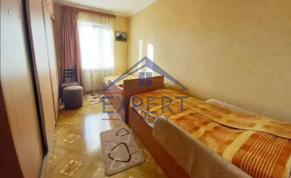 ԱՐԱԲԿԻ ԱՐԱՄ  ԽԱՉԱՏՈՒՐՅԱՆ ՓՈՂՈՑ  4 ՍԵՆՅԱԿ