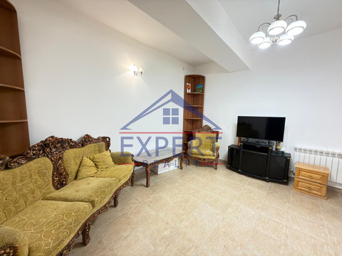 ԿԵՆՏՐՈՆ, ՏԵՐՅԱՆ ՓՈՂՈՑ, 2 ՍԵՆՅԱԿ