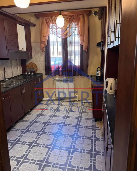 ՔԱՆԱՔԵՌ ԶԵՅԹՈՒՆ, ՌՈՒԲԻՆՅԱՆՑ ՓՈՂՈՑ , 3 ՍԵՆՅԱԿ