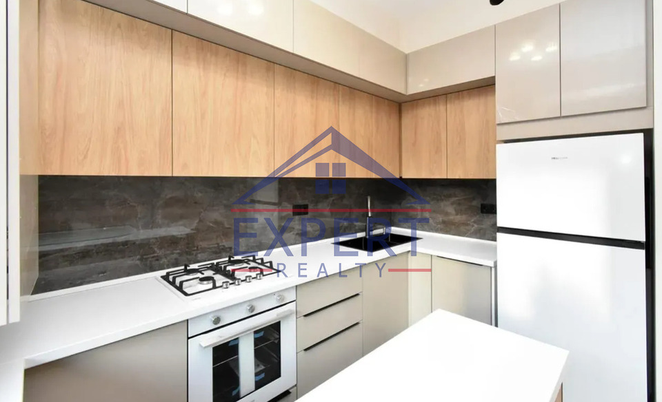 ԿԵՆՏՐՈՆ, ԱՆՏԱՌԱՅԻՆ ՓՈՂՈՑ, 2 ՍԵՆՅԱԿ