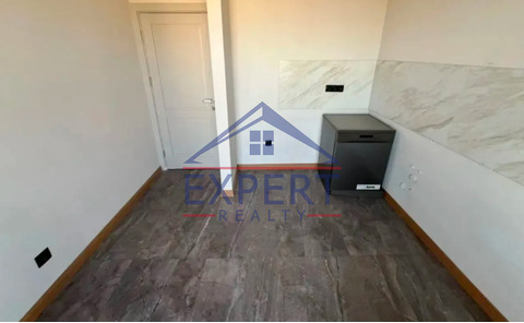 ԿԵՆՏՐՈՆ, ԱՆՏԱՌԱՅԻՆ ՓՈՂՈՑ, 2 ՍԵՆՅԱԿ