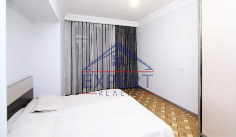 ԿԵՆՏՐՈՆ, ՍԱՅԱԹ-ՆՈՎԱ ՊՈՂՈՏԱ, 4 ՍԵՆՅԱԿ