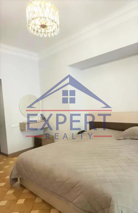 ԿԵՆՏՐՈՆ, ՍԱՅԱԹ-ՆՈՎԱ ՊՈՂՈՏԱ, 4 ՍԵՆՅԱԿ