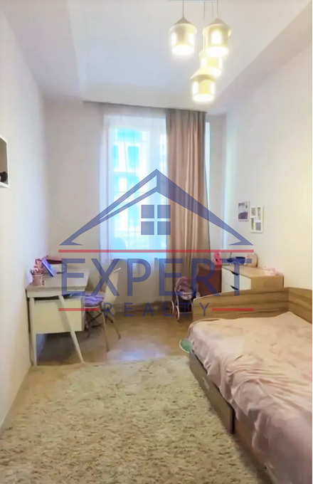 ԿԵՆՏՐՈՆ, ՍԱՅԱԹ-ՆՈՎԱ ՊՈՂՈՏԱ, 4 ՍԵՆՅԱԿ