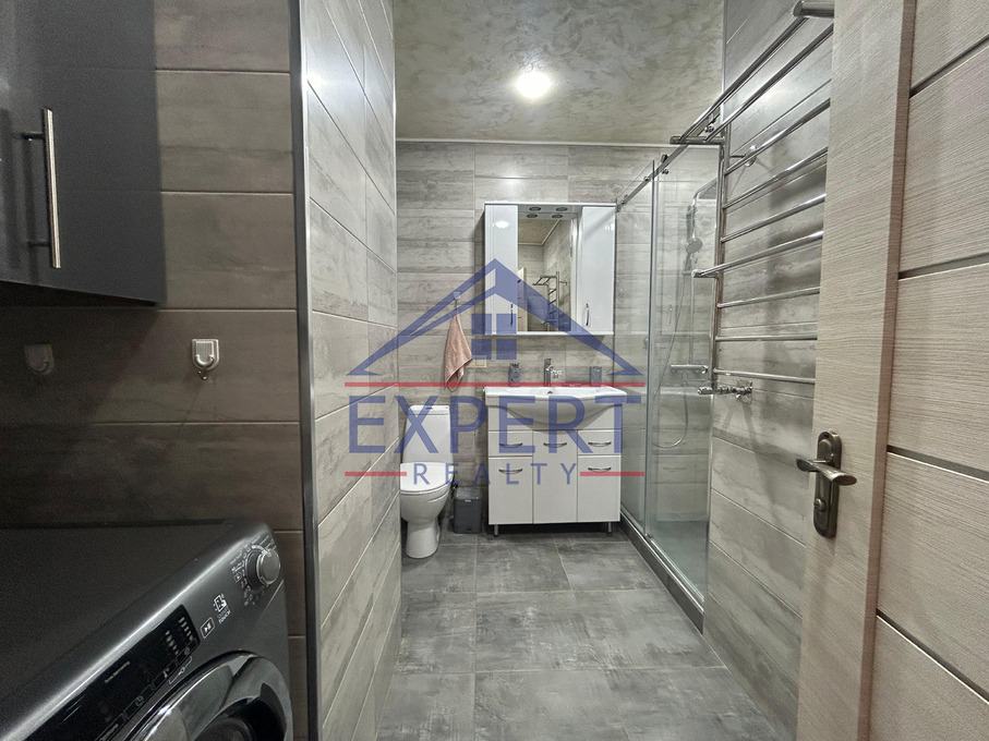 ԿԵՆՏՐՈՆ,ԾԻԾԵՌՆԱԿԱԲԵՐԴԻ ԽՃՈՒՂԻ 3 ՍԵՆՅԱԿ