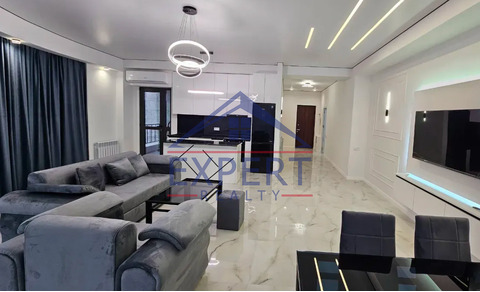 ԿԵՆՏՐՈՆ, ԱՐՇԱԿՈՒՆՅԱՑ ՊՈՂՈՏԱ, 3 ՍԵՆՅԱԿ