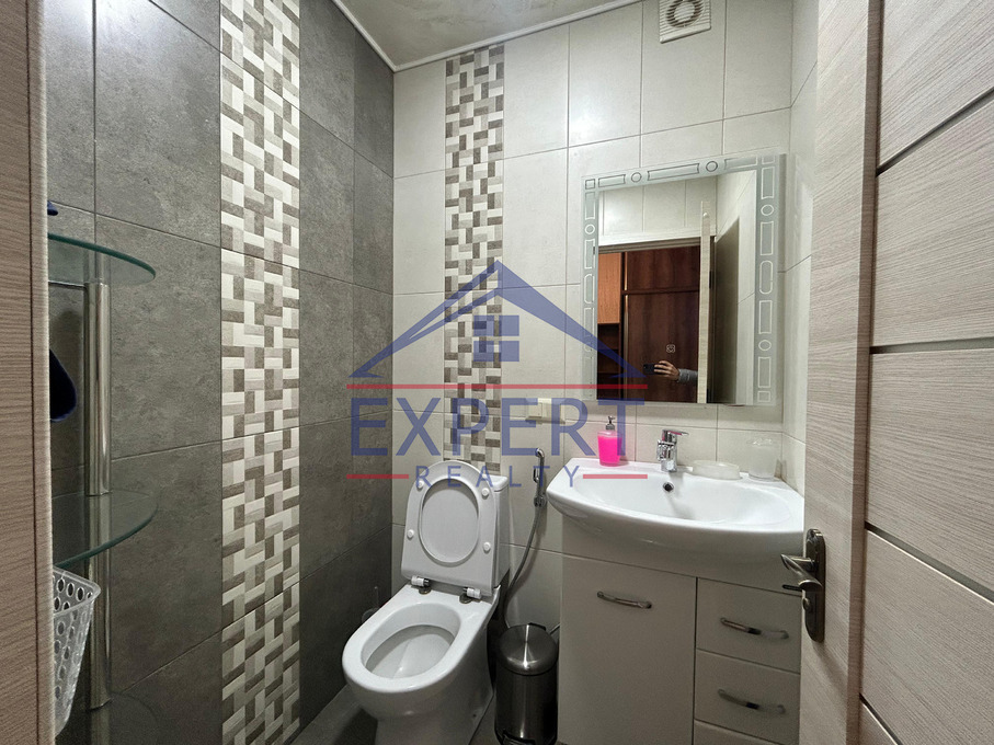 ԿԵՆՏՐՈՆ,ԾԻԾԵՌՆԱԿԱԲԵՐԴԻ ԽՃՈՒՂԻ 3 ՍԵՆՅԱԿ