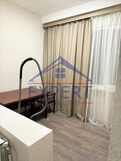 ԿԵՆՏՐՈՆ, ԴԵՐԵՆԻԿ ԴԵՄԻՐՃՅԱՆ, 2 ՍԵՆՅԱԿ