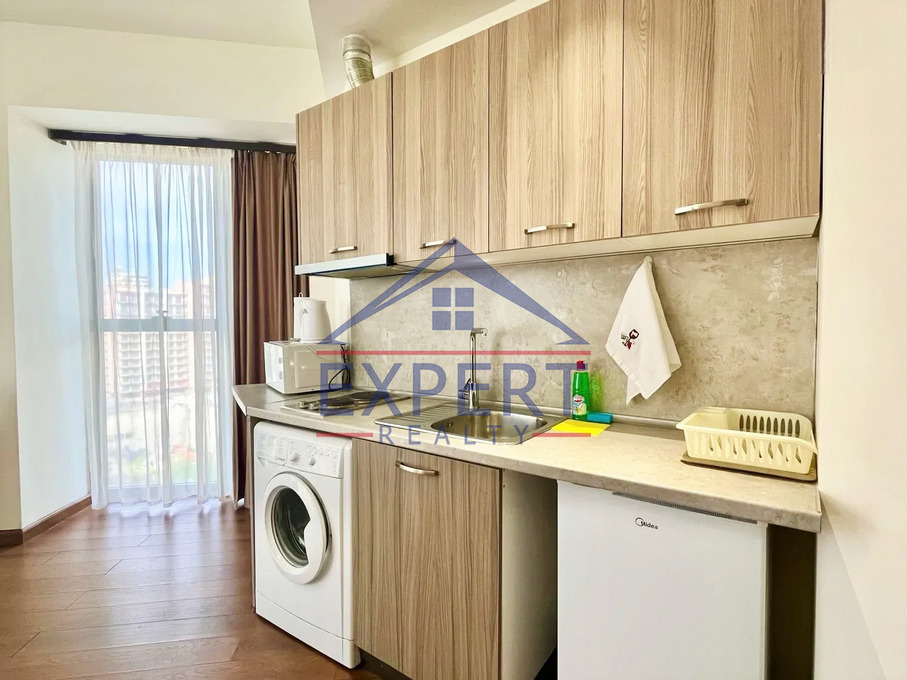 ԿԵՆՏՐՈՆ, ԲՈՒԶԱՆԴ ՓՈՂՈՑ, 2 ՍԵՆՅԱԿ