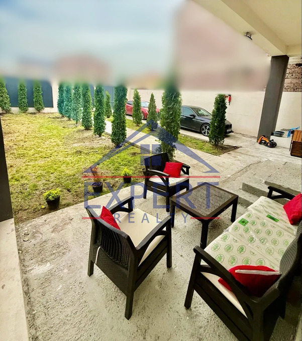 ԴԱՎԹԱՇԵՆ, ՄԵԼՔՈՒՄՈՎԻ ՓՈՂՈՑ, 6 ՍԵՆՅԱԿ