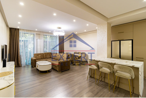 ԿԵՆՏՐՈՆ, ՏԻԳՐԱՆ ՄԵԾԻ ՊՈՂՈՏԱ, 3 ՍԵՆՅԱԿ