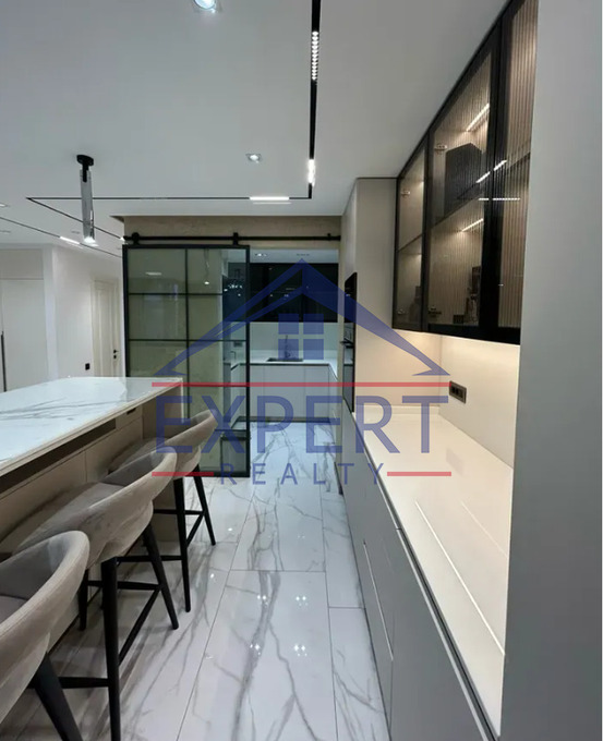 ԿԵՆՏՐՈՆ, ՊՈՒՇԿԻՆ  ՓՈՂՈՑ, 3 ՍԵՆՅԱԿ