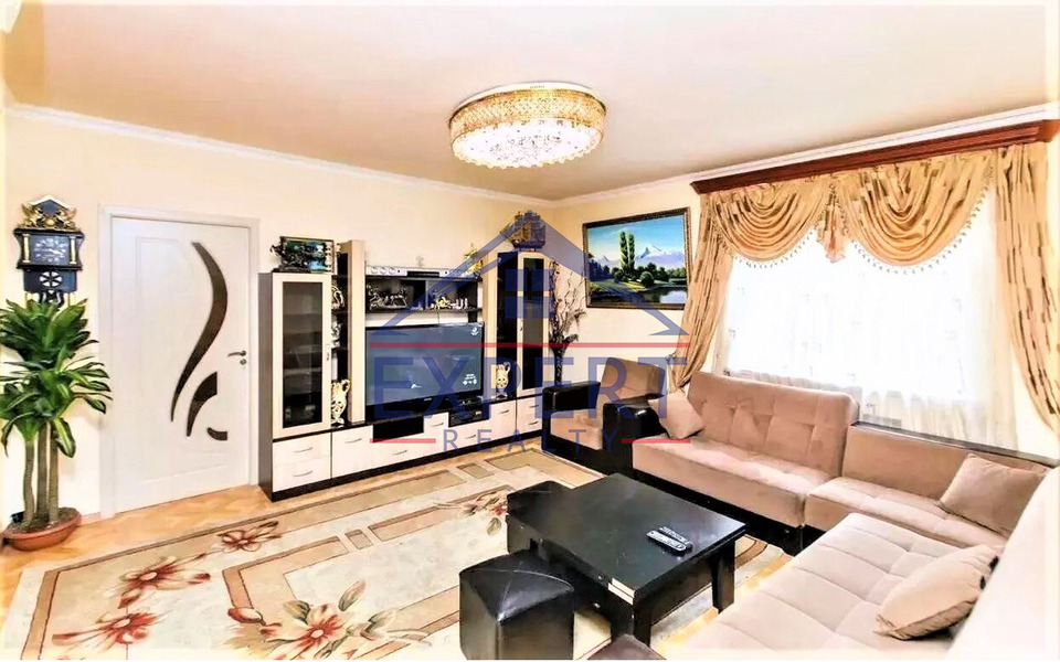 ԷՐԵԲՈՒՆԻ, ԴԱՎԻԹ ԲԵԿԻ ՓՈՂՈՑ