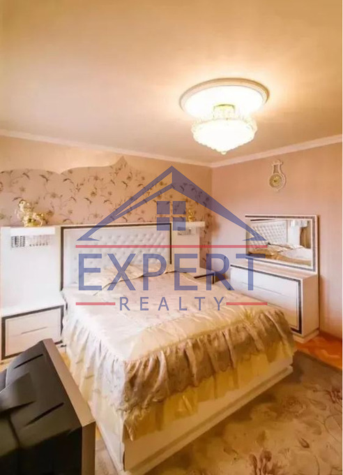 ԷՐԵԲՈՒՆԻ, ԴԱՎԻԹ ԲԵԿԻ ՓՈՂՈՑ