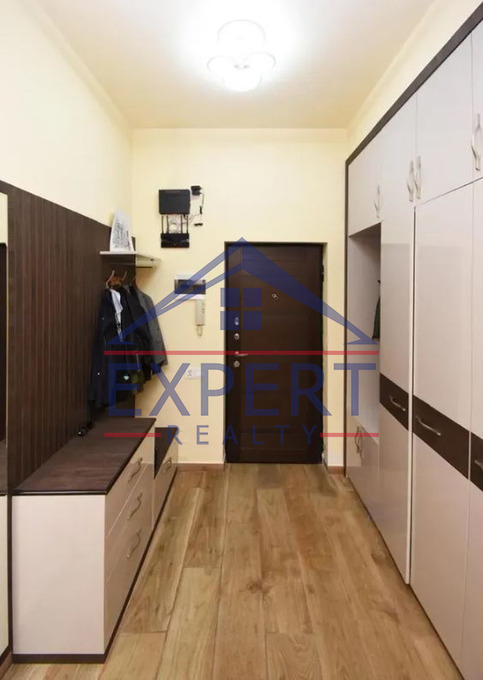 ՔԱՆԱՔԵՌ ԶԵՅԹՈՒՆ   ՊԱՐՈՒՅՐ ՍևԱԿ  3 ՍԵՆՅԱԿ