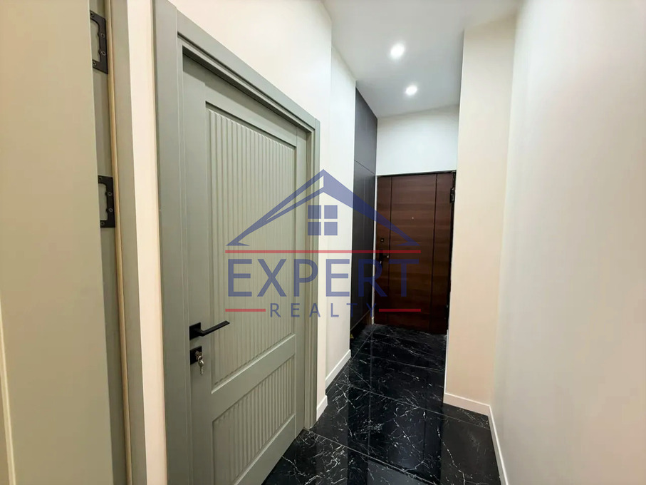 ԿԵՆՏՐՈՆ, ԱՂԱՅԱՆ ՓՈՂՈՑ, 3 ՍԵՆՅԱԿ