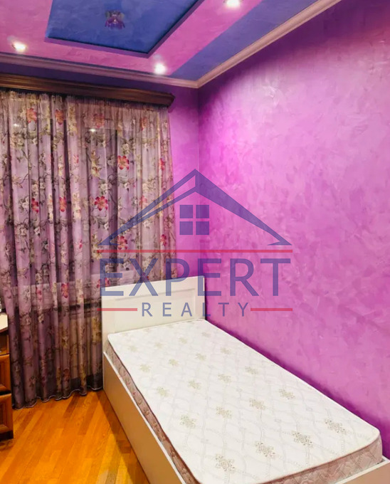 ԱՐԱԲԿԻՐ, ՄԱՄԻԿՈՆՅԱՆՑ ՓՈՂՈՑ, 3 ՍԵՆՅԱԿ