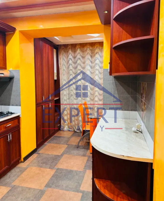 ԱՐԱԲԿԻՐ, ՄԱՄԻԿՈՆՅԱՆՑ ՓՈՂՈՑ, 3 ՍԵՆՅԱԿ