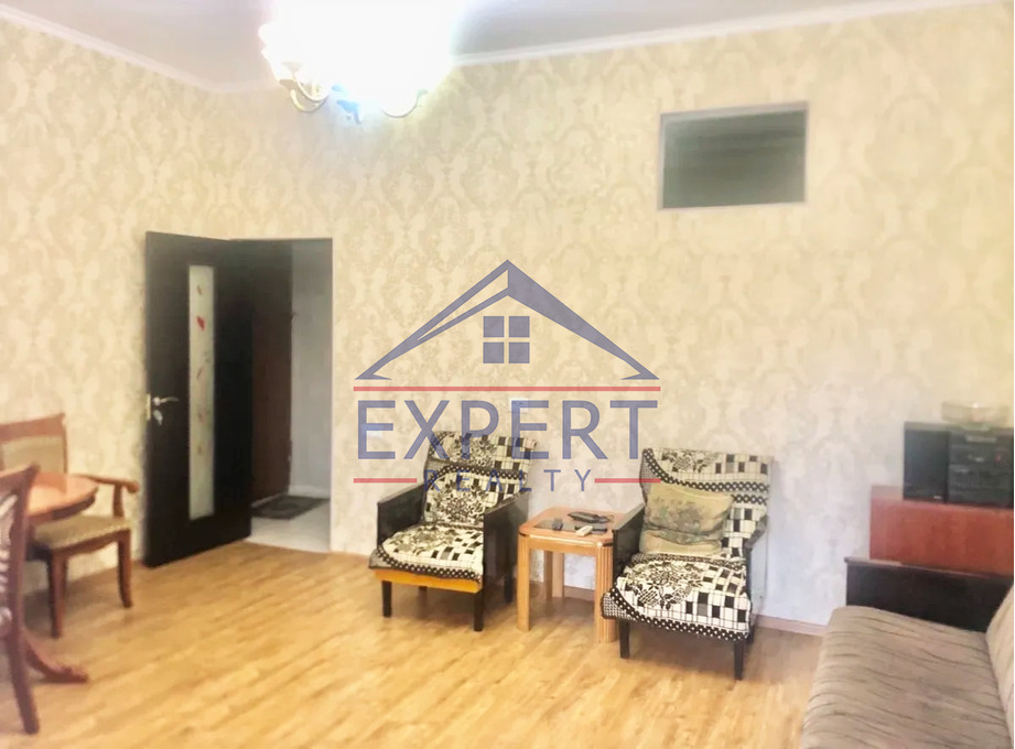 ԿԵՆՏՐՈՆ, ԶԱՔՅԱՆ ՓՈՂՈՑ, 4 ՍԵՆՅԱԿ