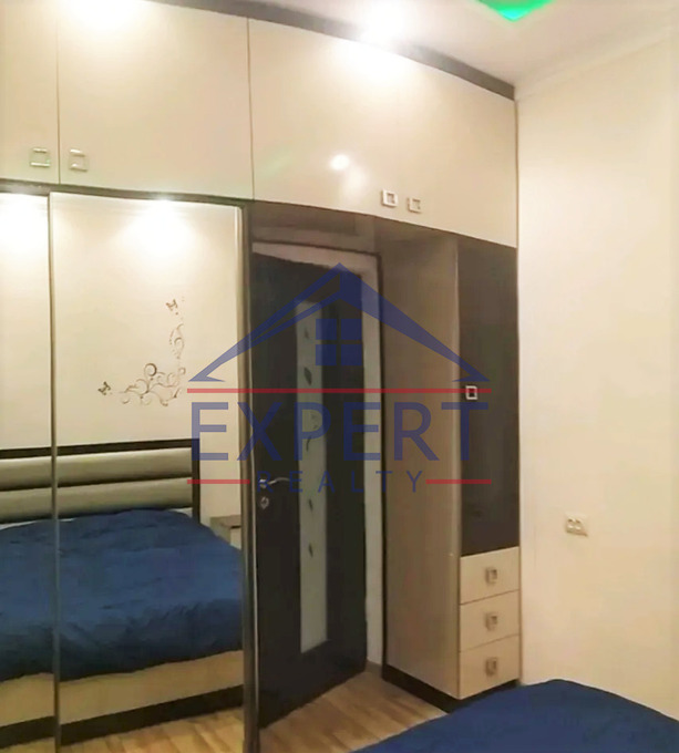 ԿԵՆՏՐՈՆ, ԶԱՔՅԱՆ ՓՈՂՈՑ, 4 ՍԵՆՅԱԿ