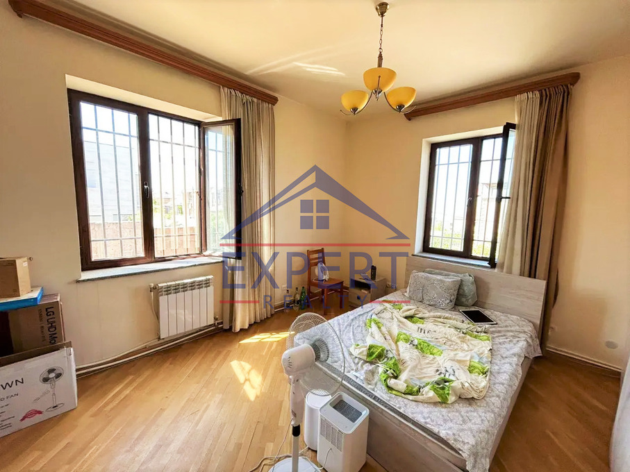 ՆՈՐ ՆՈՐՔ, ԲԱԳՐԵՎԱՆԴ ԹԱՂԱՄԱՍ, 7 ՍԵՆՅԱԿ