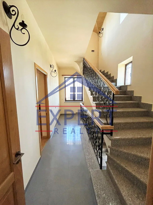 ՆՈՐ ՆՈՐՔ, ԲԱԳՐԵՎԱՆԴ ԹԱՂԱՄԱՍ, 7 ՍԵՆՅԱԿ