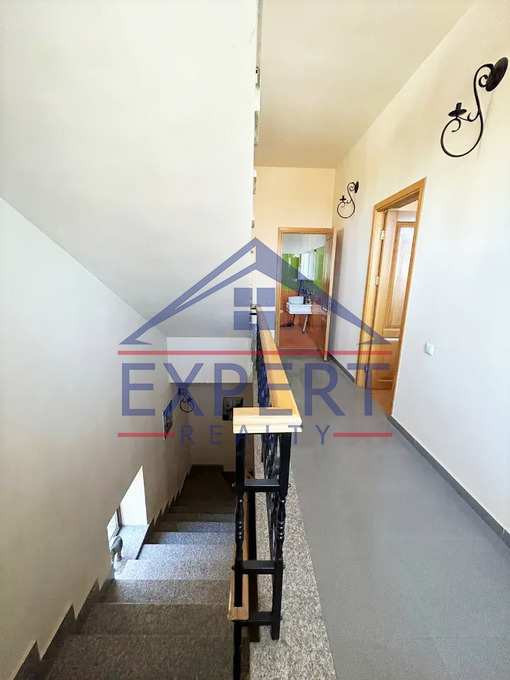 ՆՈՐ ՆՈՐՔ, ԲԱԳՐԵՎԱՆԴ ԹԱՂԱՄԱՍ, 7 ՍԵՆՅԱԿ