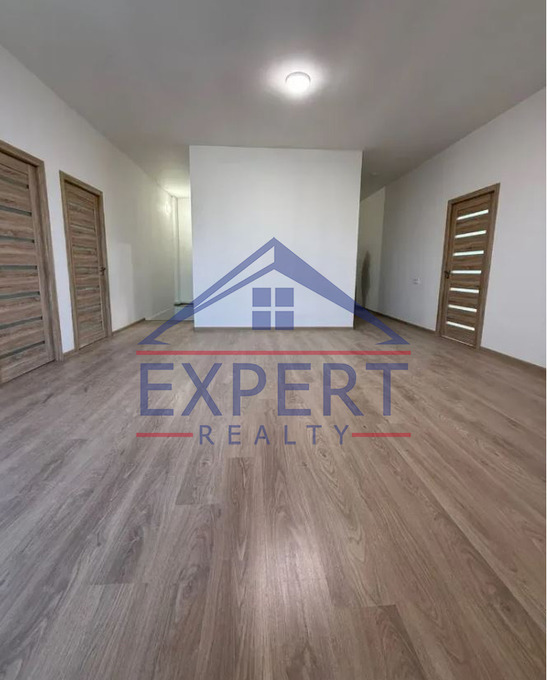 ԷՐԵԲՈՒՆԻ  ,ՆՈՐ ԱՐԵՇԻ ՓՈՂՈՑ  6 ՍԵՆՅԱԿ