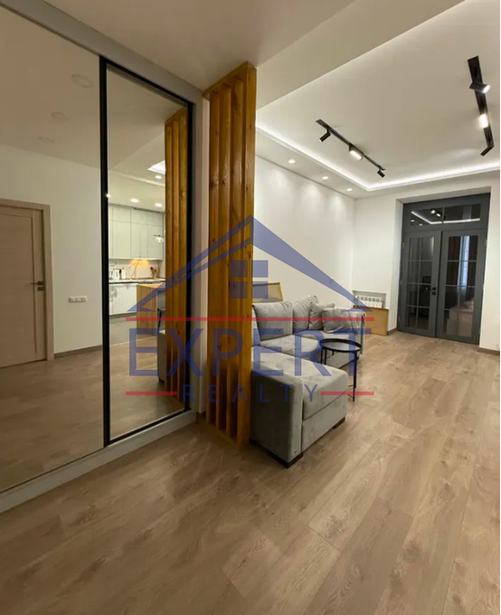 ԿԵՆՏՐՈՆ, ՏԵՐՅԱՆ ՓՈՂՈՑ, 2 ՍԵՆՅԱԿ