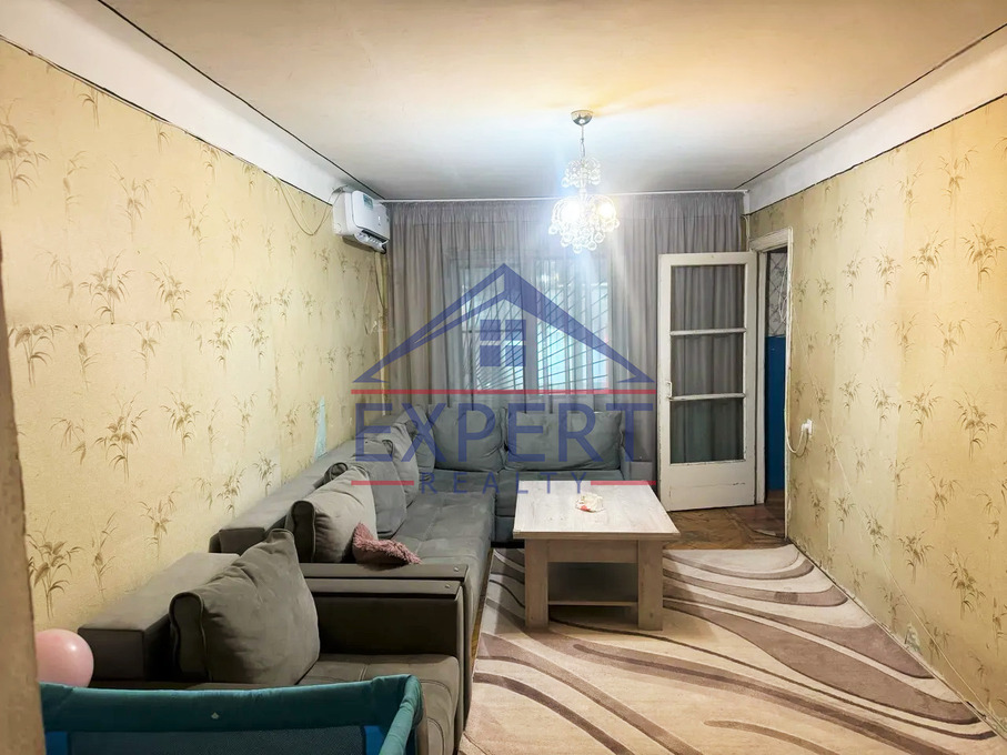 ԷՐԵԲՈՒՆԻ, ԱՐՑԱԽԻ ՊՈՂՈՏԱ, 2 ՍԵՆՅԱԿ