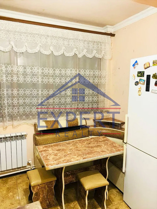 ԷՐԵԲՈՒՆԻ, ԱՐՑԱԽԻ ՊՈՂՈՏԱ, 3 ՍԵՆՅԱԿ