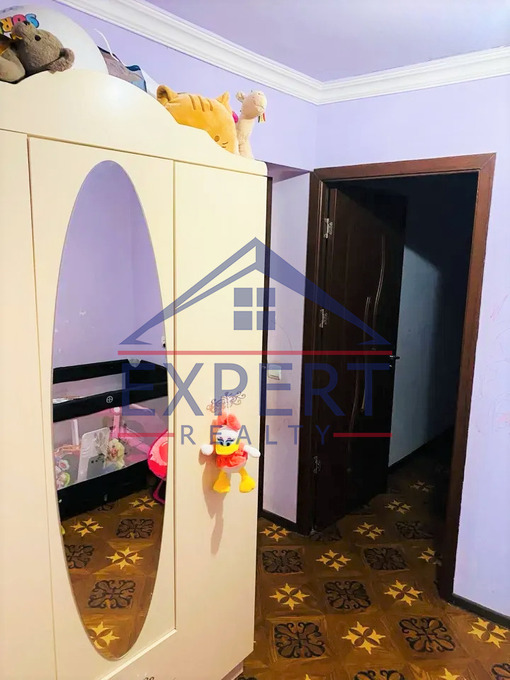 ԷՐԵԲՈՒՆԻ, ԱՐՑԱԽԻ ՊՈՂՈՏԱ, 3 ՍԵՆՅԱԿ