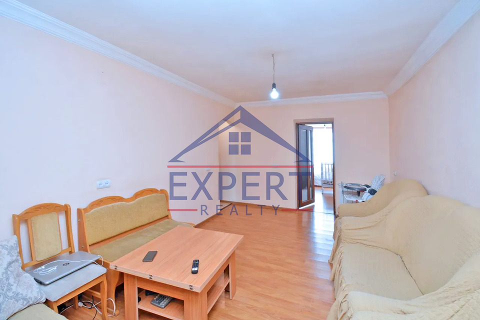 ԷՐԵԲՈՒՆԻ, ՌՈՍՏՈՎՅԱՆ ՓՈՂՈՑ, 2 ՍԵՆՅԱԿ