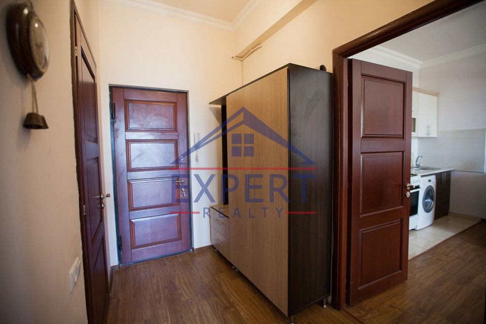 ԿԵՆՏՐՈՆ,ԱՐԳԻՇՏԻ ՓՈՂՈՑ  2  ՍԵՆՅԱԿ