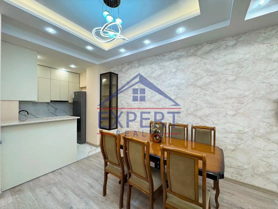 ԿԵՆՏՐՈՆ, ԱՐՇԱԿՈՒՆՅԱՑ ՊՈՂՈՏԱ, 2 ՍԵՆՅԱԿ