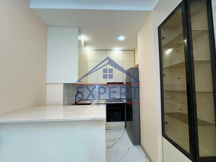 ԿԵՆՏՐՈՆ, ԱՐՇԱԿՈՒՆՅԱՑ ՊՈՂՈՏԱ, 2 ՍԵՆՅԱԿ