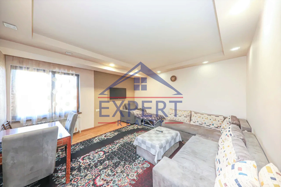 ԷՐԵԲՈՒՆԻ, ԱՐՑԱԽԻ ՊՈՂՈՏԱ, 3 ՍԵՆՅԱԿ