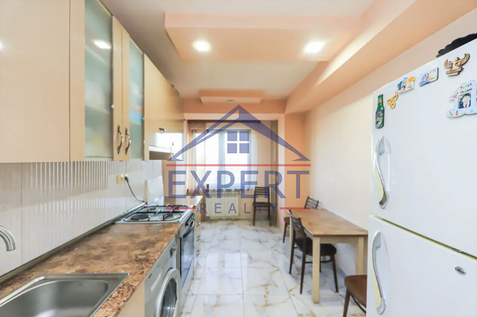 ԷՐԵԲՈՒՆԻ, ԱՐՑԱԽԻ ՊՈՂՈՏԱ, 3 ՍԵՆՅԱԿ