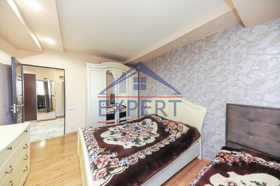 ԷՐԵԲՈՒՆԻ, ԱՐՑԱԽԻ ՊՈՂՈՏԱ, 3 ՍԵՆՅԱԿ