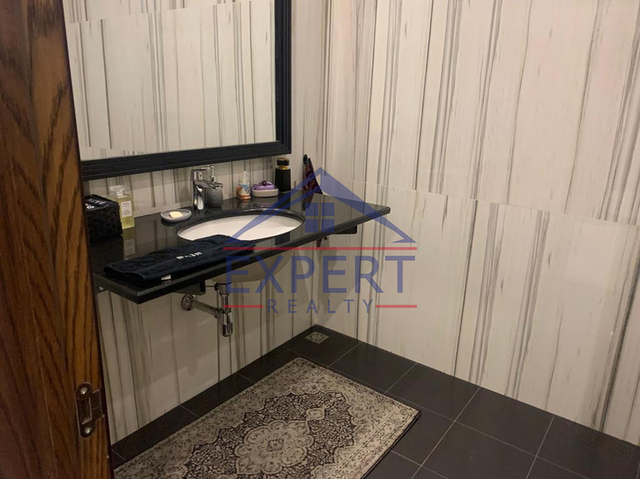 ԿԵՆՏՐՈՆ,ԴԵՄԻՐՃՅԱՆ ՓՈՂՈՑ, 4 ՍԵՆՅԱԿ